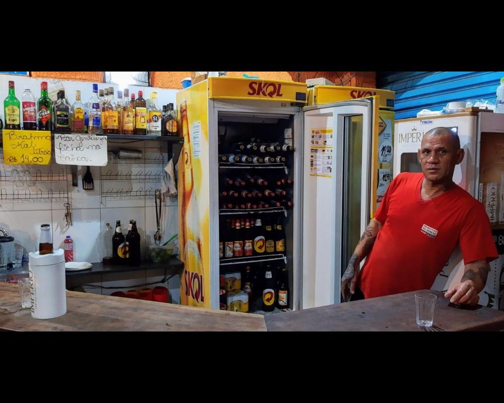 Mercado 24h e Parada do Espeto