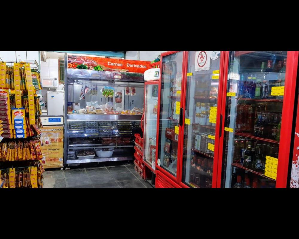 Mercado 24h e Parada do Espeto