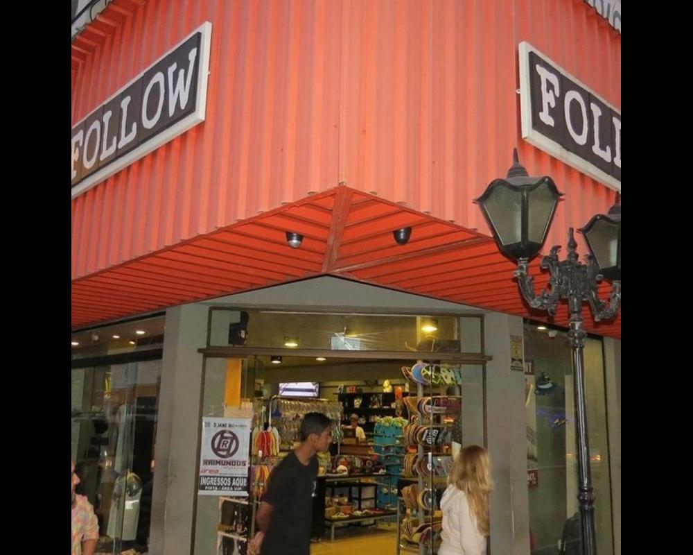 FOLLOW Board Store