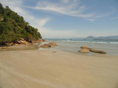 Praia das Bicas