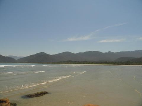 Praia das Bicas