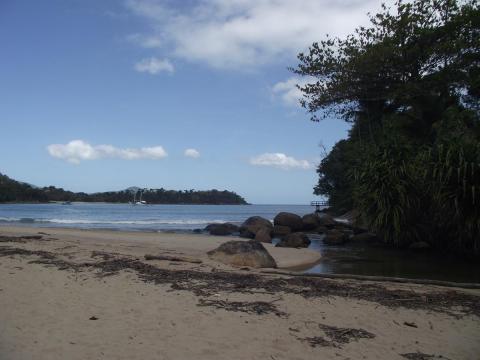 Praia do Perequê-Mirim