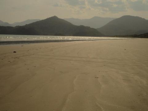 Praia do Ubatumirim